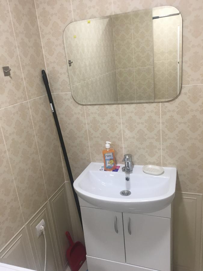 Flat Appartement Oezjhorod Buitenkant foto